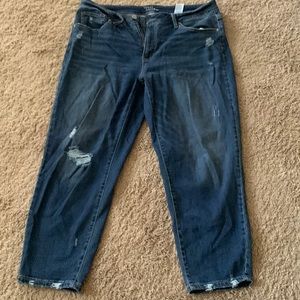 Stretch mid-rise jeans